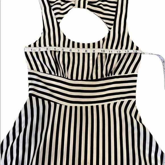 LOVELY GIRL Black&White Striped Cut Out Mini Dress - Picture 9 of 9